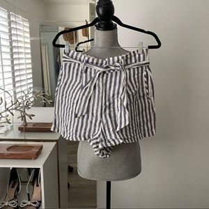 Nautical linen shorts